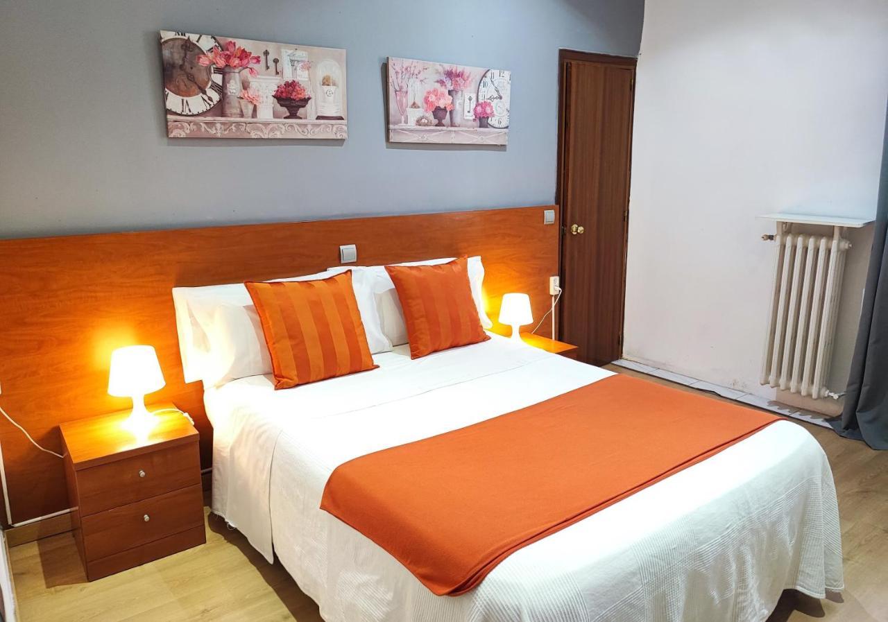 Hostal Cervantes Madrid Eksteriør bilde