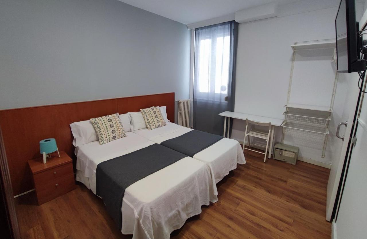 Hostal Cervantes Madrid Eksteriør bilde