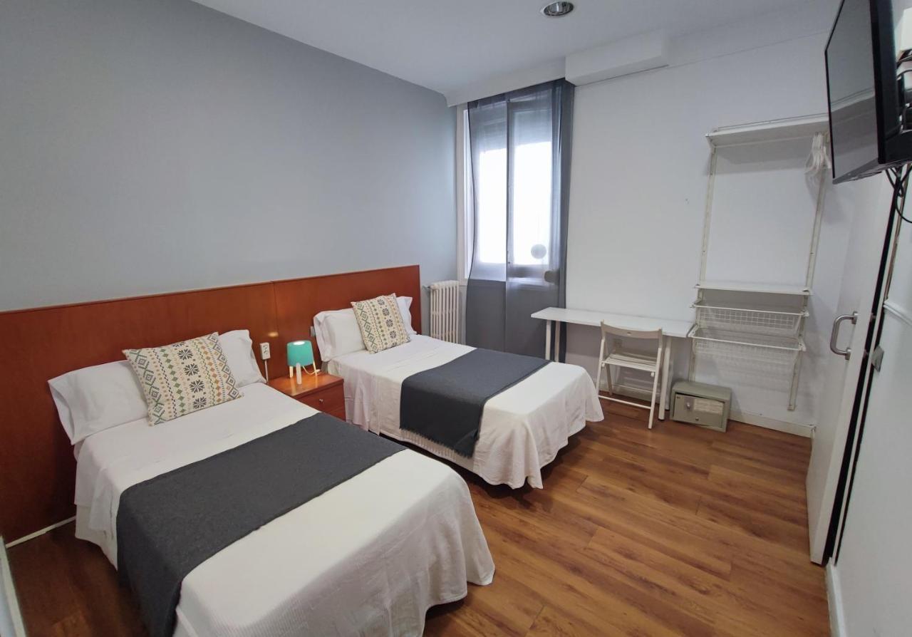 Hostal Cervantes Madrid Eksteriør bilde