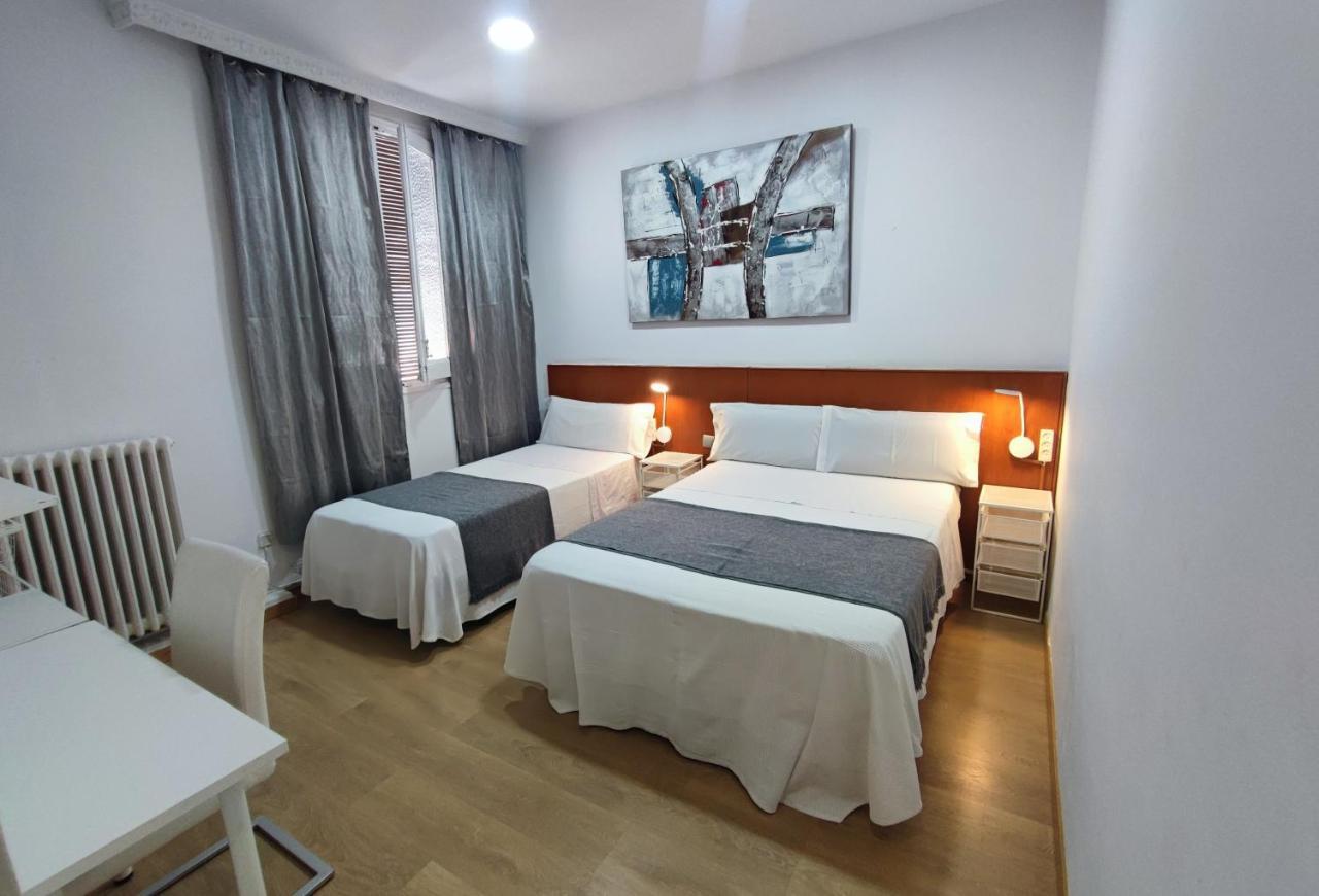 Hostal Cervantes Madrid Eksteriør bilde