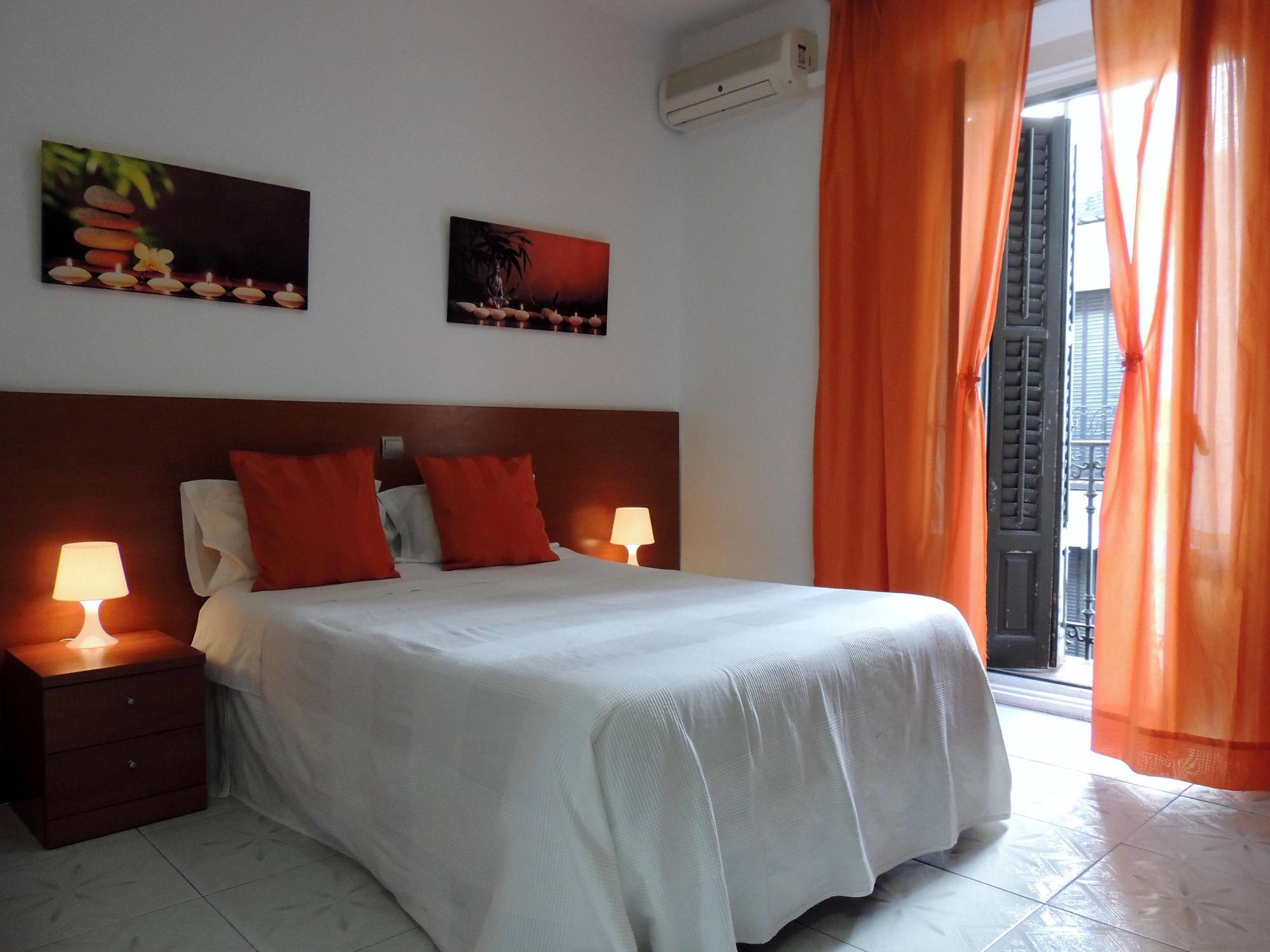 Hostal Cervantes Madrid Eksteriør bilde
